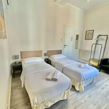 Maison Sarraj 3* Parma