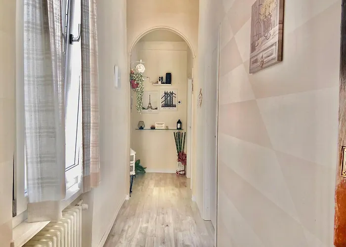 Maison Sarraj 3* Parma